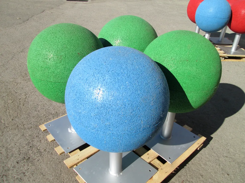 ECO-BALL 8 ECO-BALL in verschiedenen Farben, wie als Produkt abgebildet