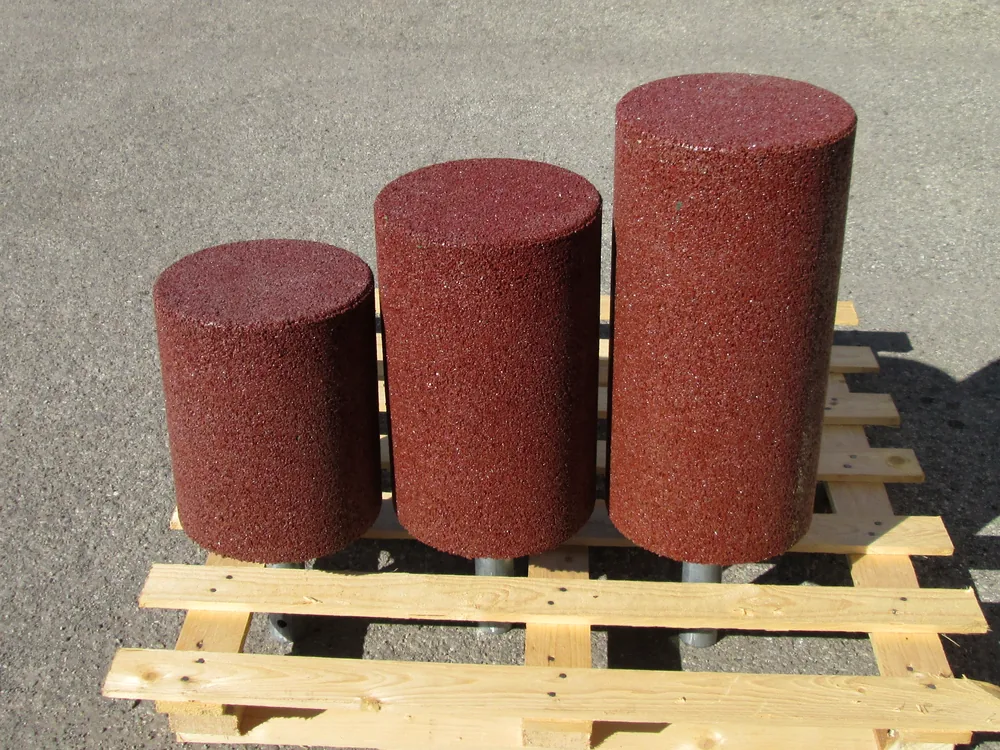 ECO-DRUM 6 Tres ECO-DRUM rojos en las alturas disponibles