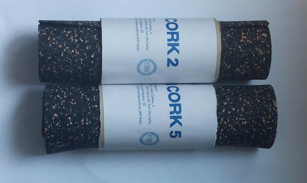 ECO-FON CORK 6 Campioni ECO-FON CORK negli spessori 2 mm e 5 mm