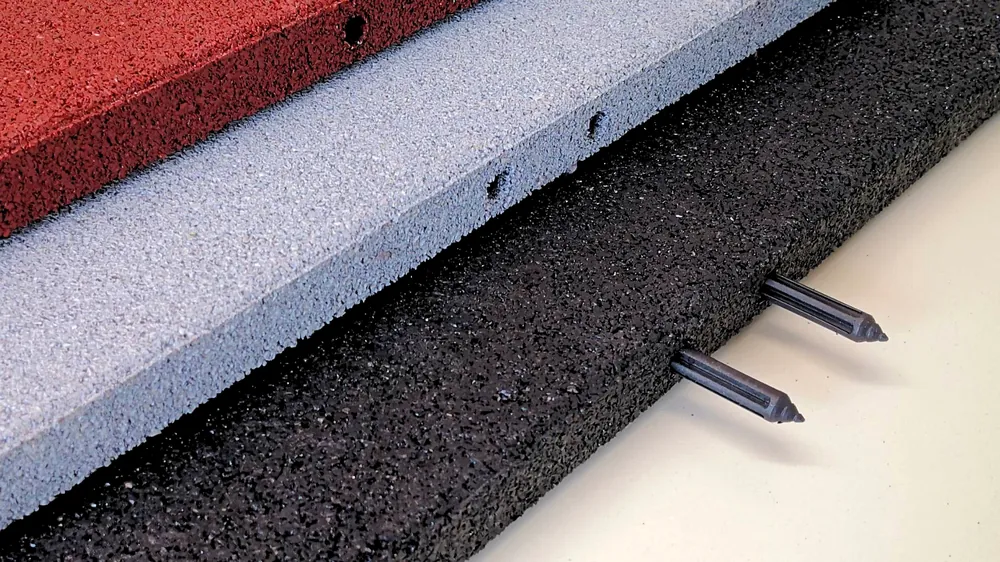 ECO-ROOF 7 Detailansicht der Verbindung zwischen ECO-ROOF-Platten mittels Steckverbindungen